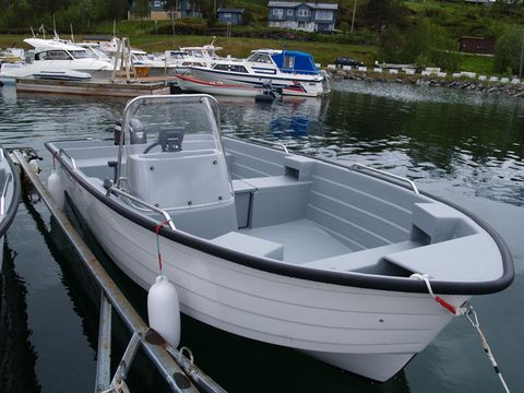 The Sting 535 fishing boat
